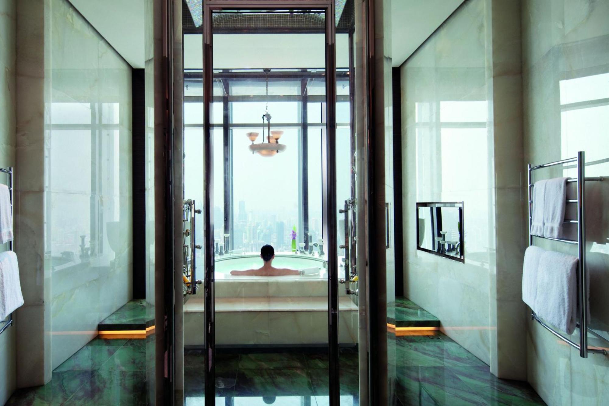 Отель The Ritz-Carlton Shanghai, Pudong Экстерьер фото